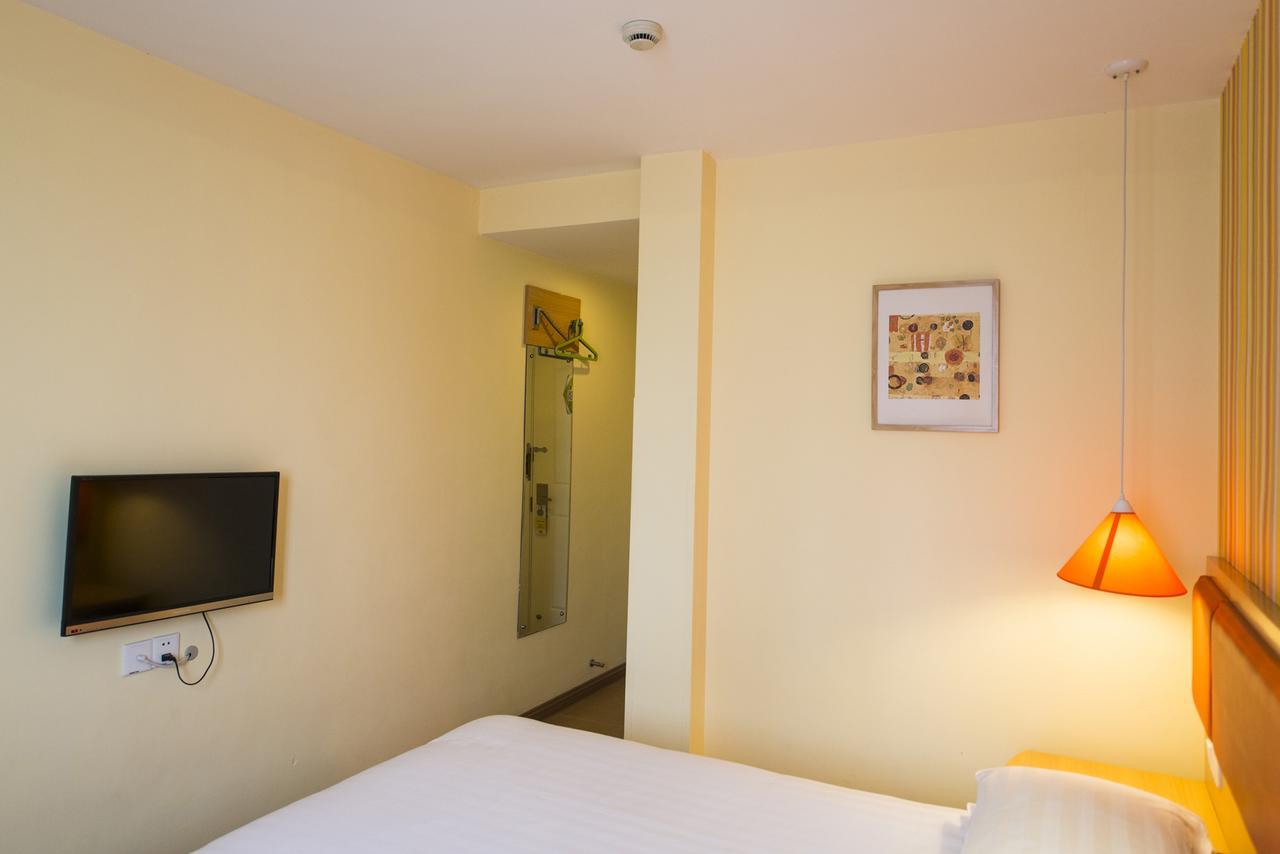 Home Inn Shanghai Century Park المظهر الخارجي الصورة