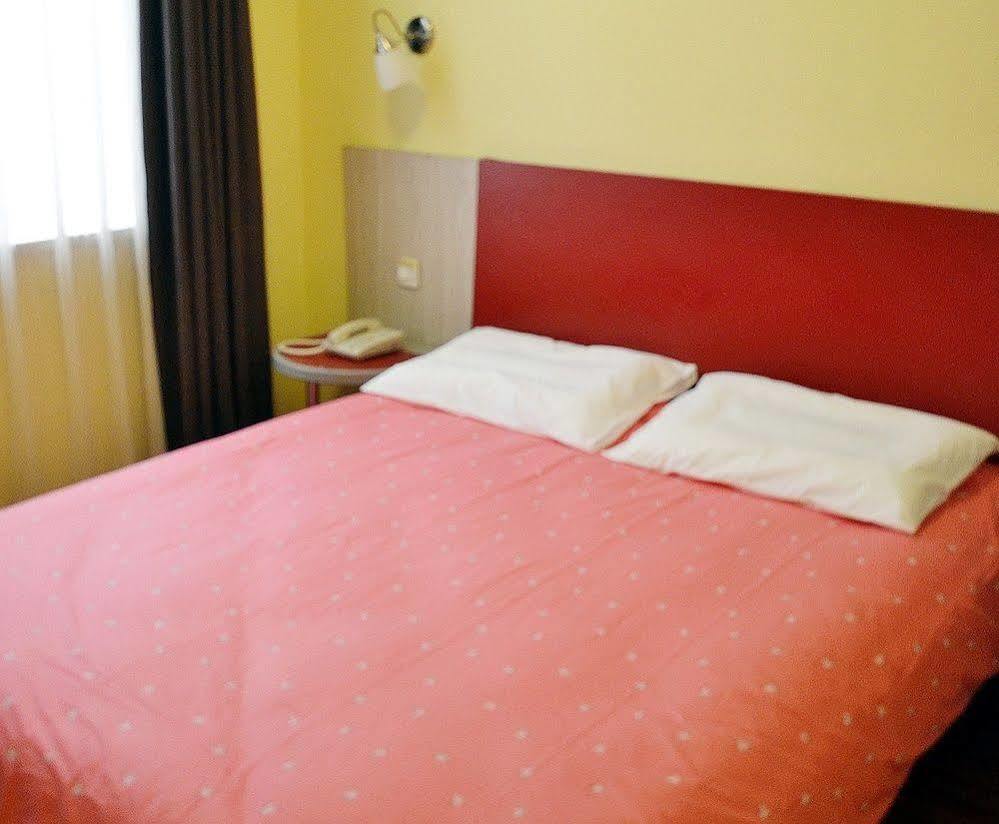 Home Inn Shanghai Century Park المظهر الخارجي الصورة