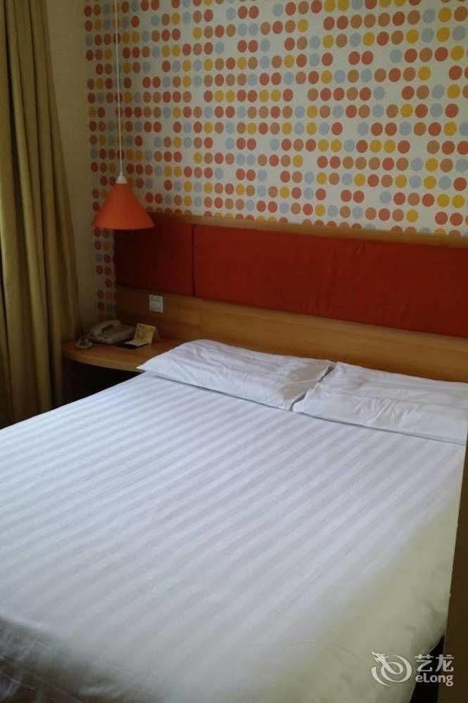 Home Inn Shanghai Century Park المظهر الخارجي الصورة